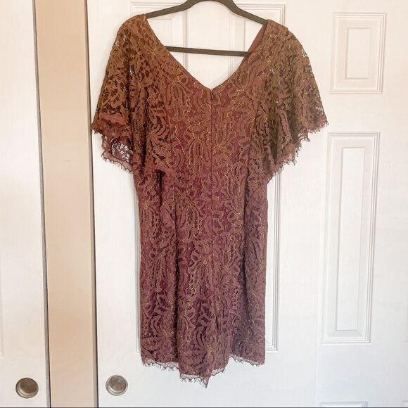 Dress The Population Lace Romper Burgundy Gold M - Picture 6 of 11